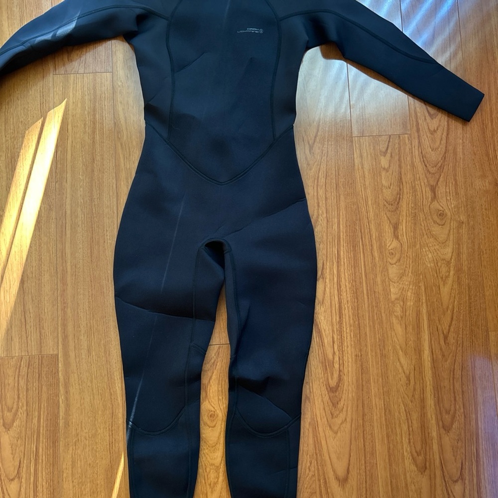 Dark Lightning Wetsuits for Men and Women, Mens/Womens Wet Suit Size S Black